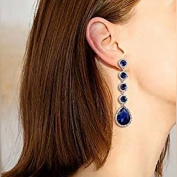 Vintage Royal Blue Stone Earrings 14k